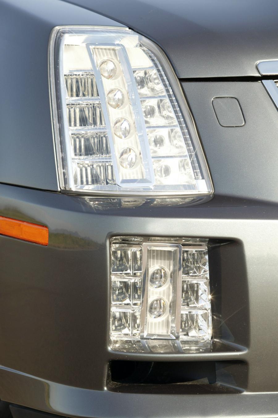  Cadillac STS SAE 100 2005 года  (фото 11 из 37)